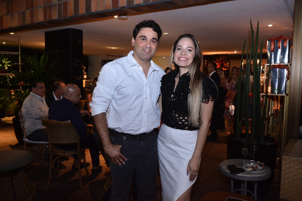 Pedro Neto E Adriana Dias