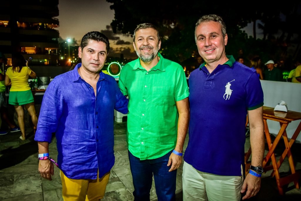 Pompeu Vasconcelos, Élcio Batista E Anderson Valença