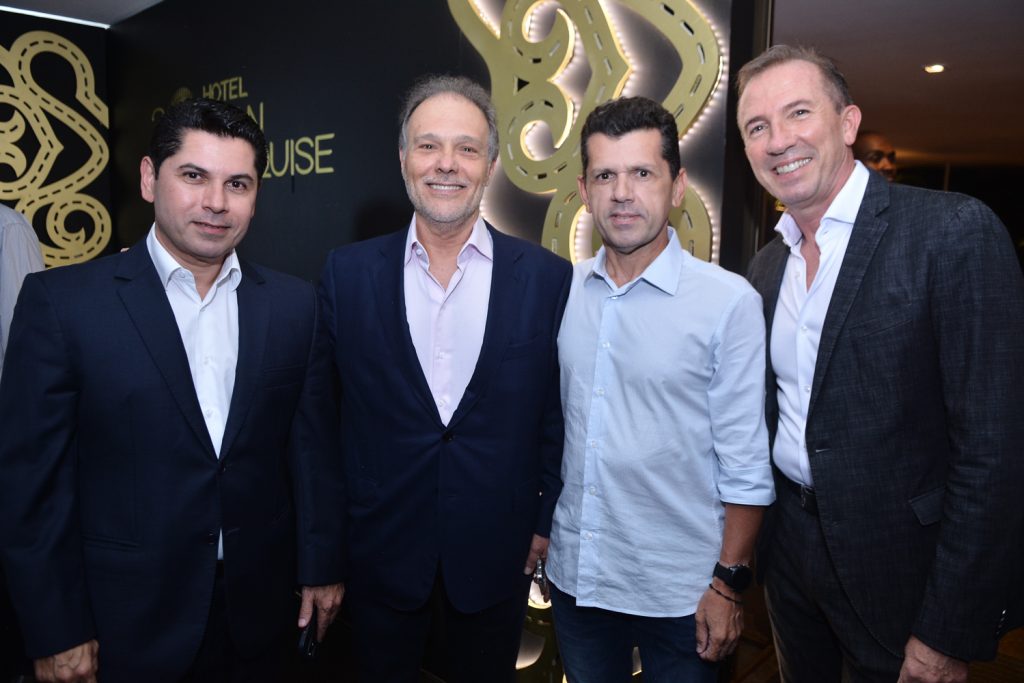 Pompeu Vasconcelos, José Carlos Pontes, Erick Vasconcelos E Philippe Godefroit (3)