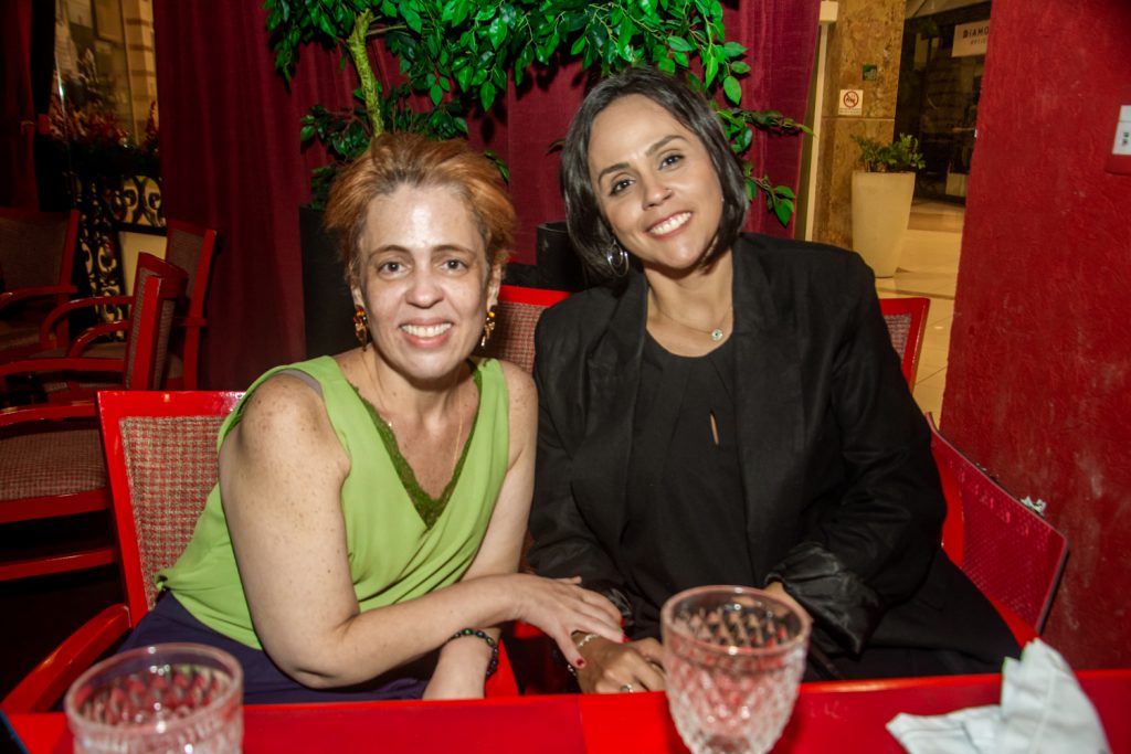Rachel Mendonça E Adyna Cavalcante