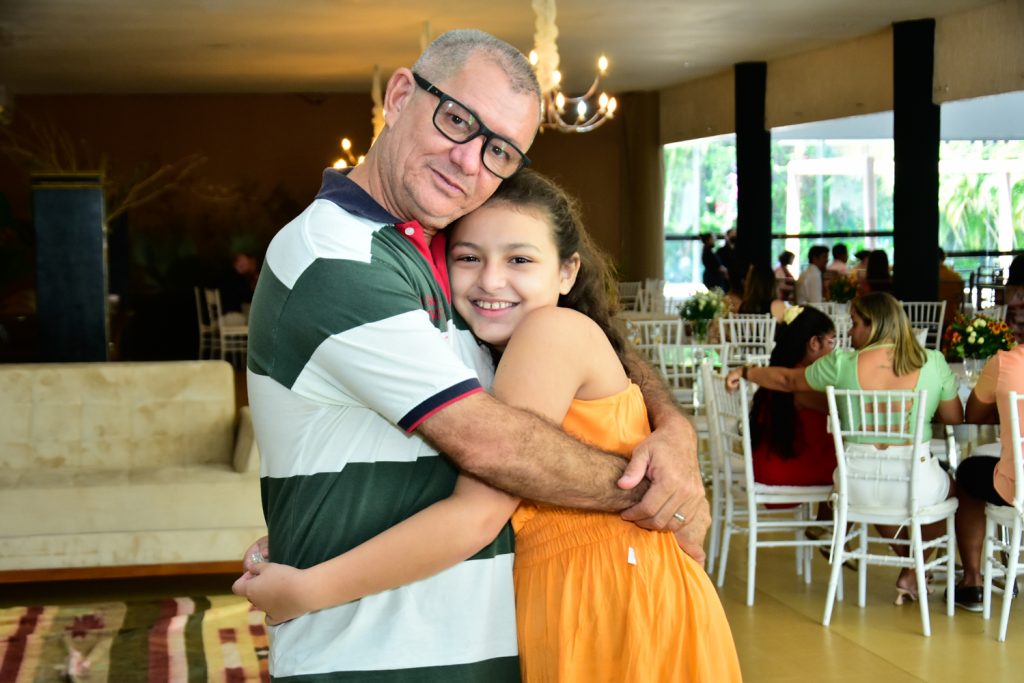 Ricardo Brito E Rafaela Feitosa