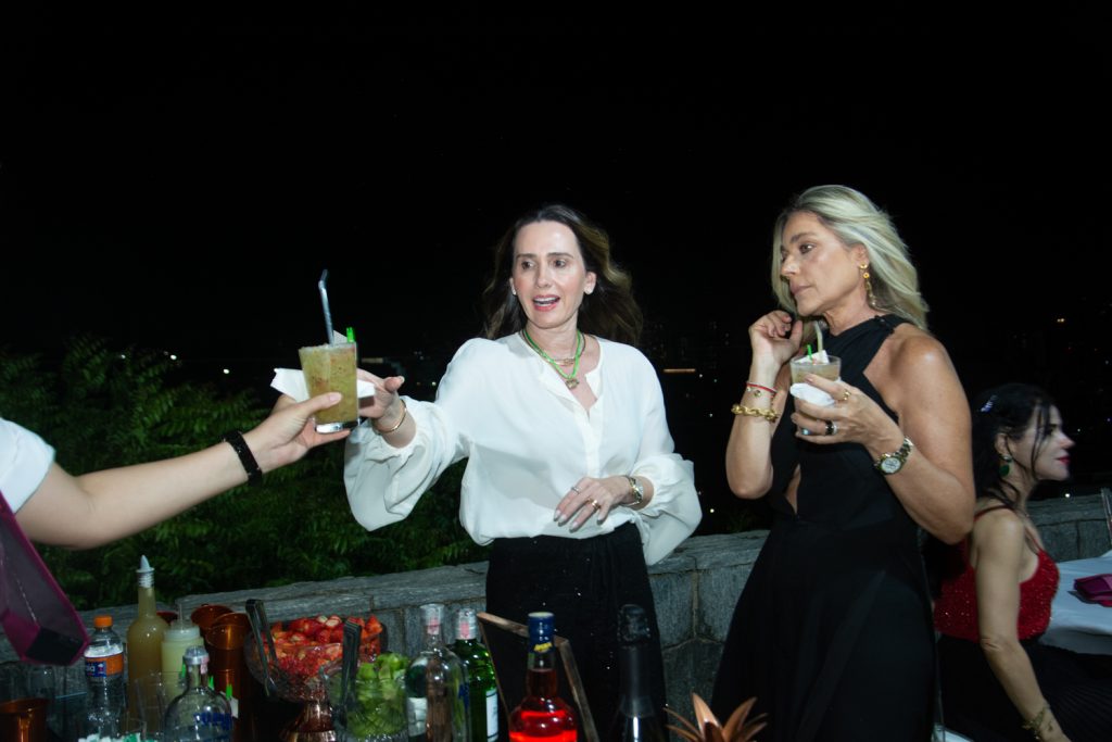 Roberta Nogueira E Célia Magalhães