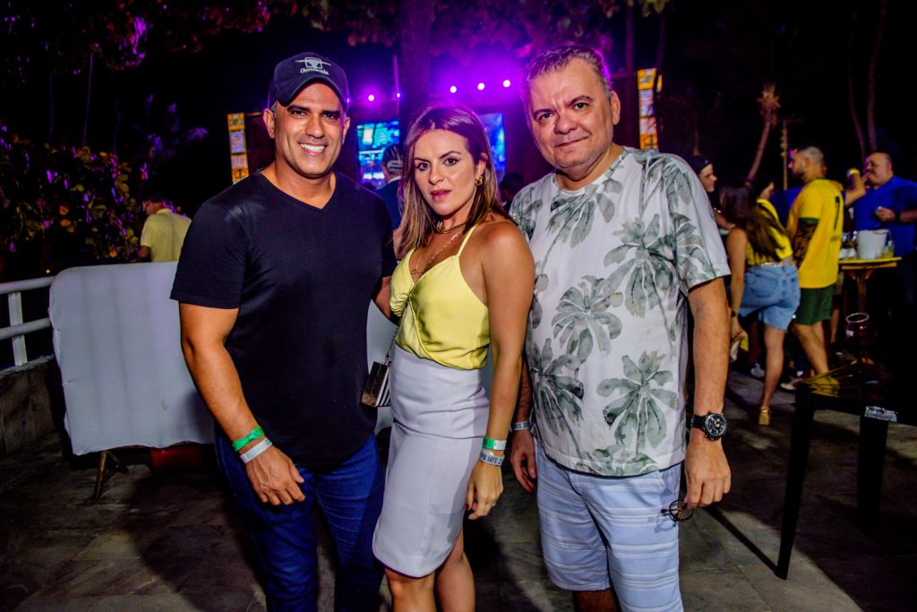 Rodrigo Conrado, Caroline Oliveira E Omar De Albuquerque
