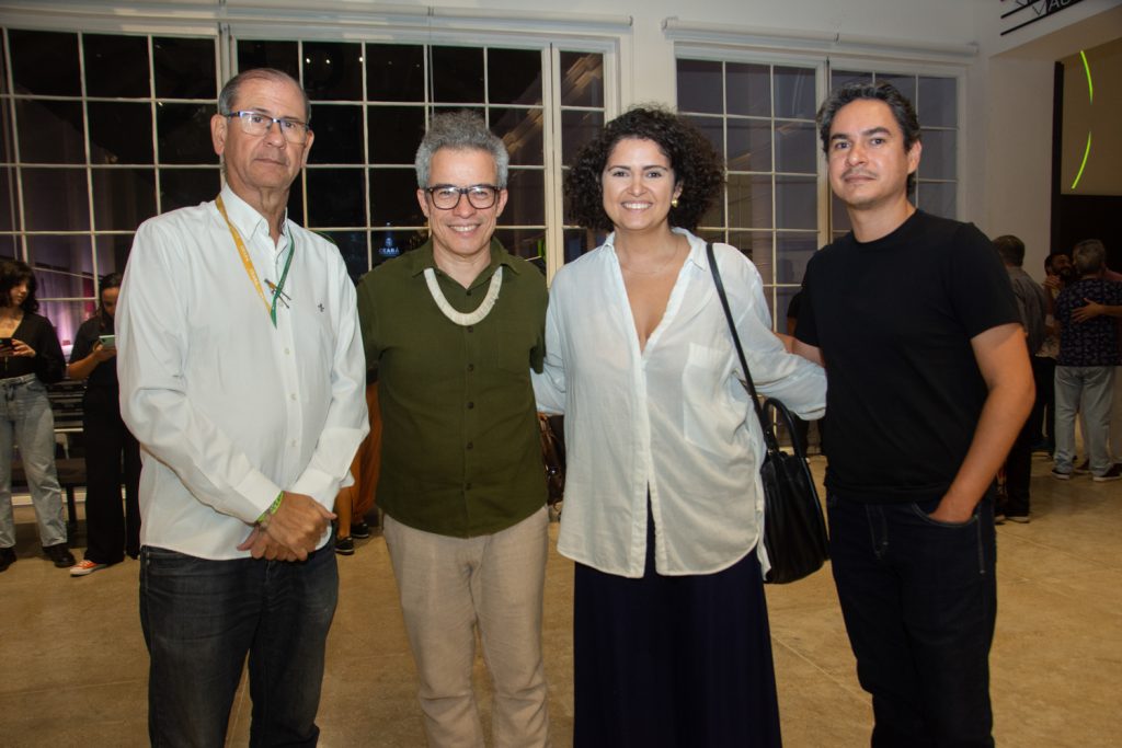 Silvio Campos, Fabiano Piuba, Gessica Moreira E Laurenço