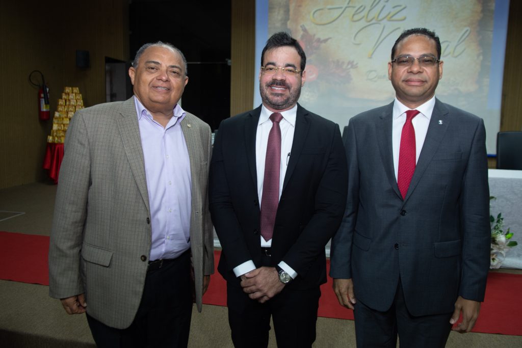 Teodoro Silva Santos, Rodrigo Bona E André Costa