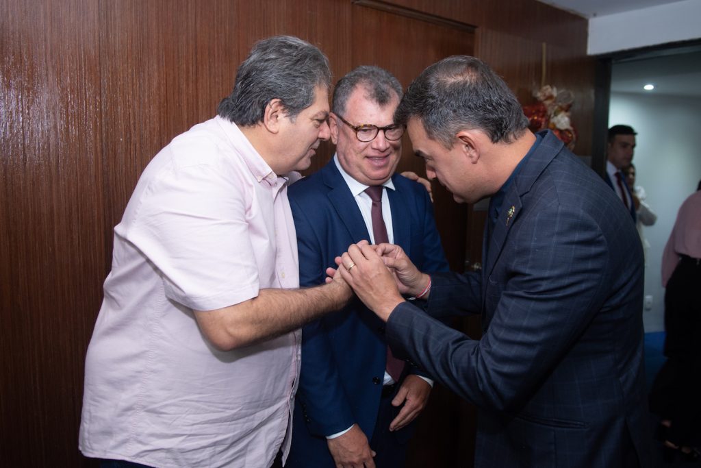 Tibério Bulamarque E Fernando Santana