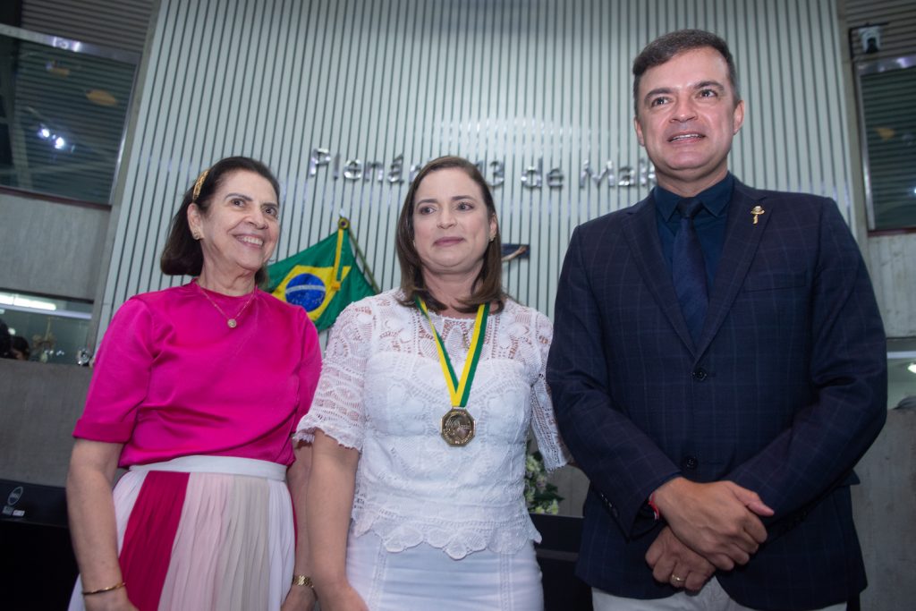 Uranea Sales De Oliveira, Cristiane Leitão E Fernando Santana