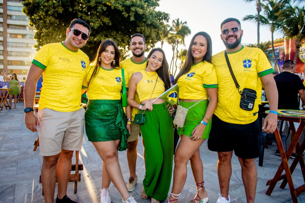 Victor Feitosa, Gabriella Oliveira, Antônio Silva, Luanne Ferreira, Silvia Letícia E Antônio Neto