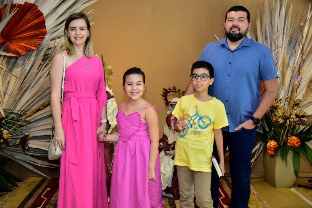 Welida Fernandes, Maria Julia, Levi E Igor Lima