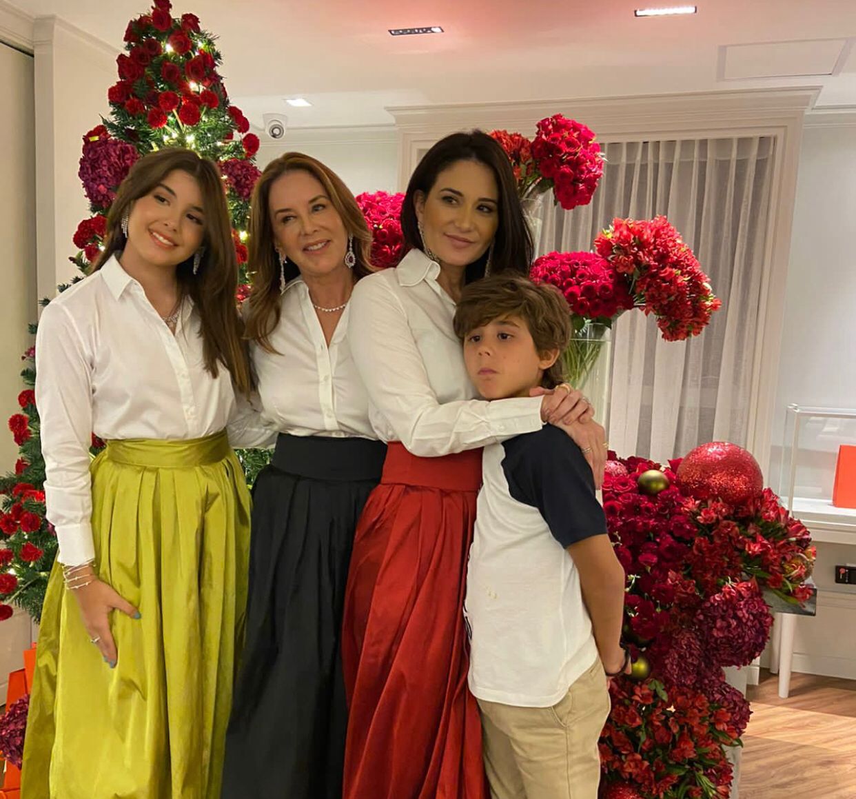 A.T Jewel realiza shooting de Natal em evento de puro requinte e sofisticação