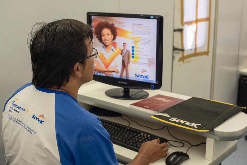 Jovens Aprendizes do Senac/CE arrecadam 4 toneladas de alimentos para o Mesa Brasil