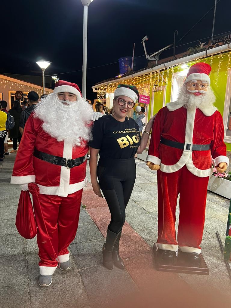Patrícia Leitão promove visita do Papai Noel na cidade e integra público da cidade