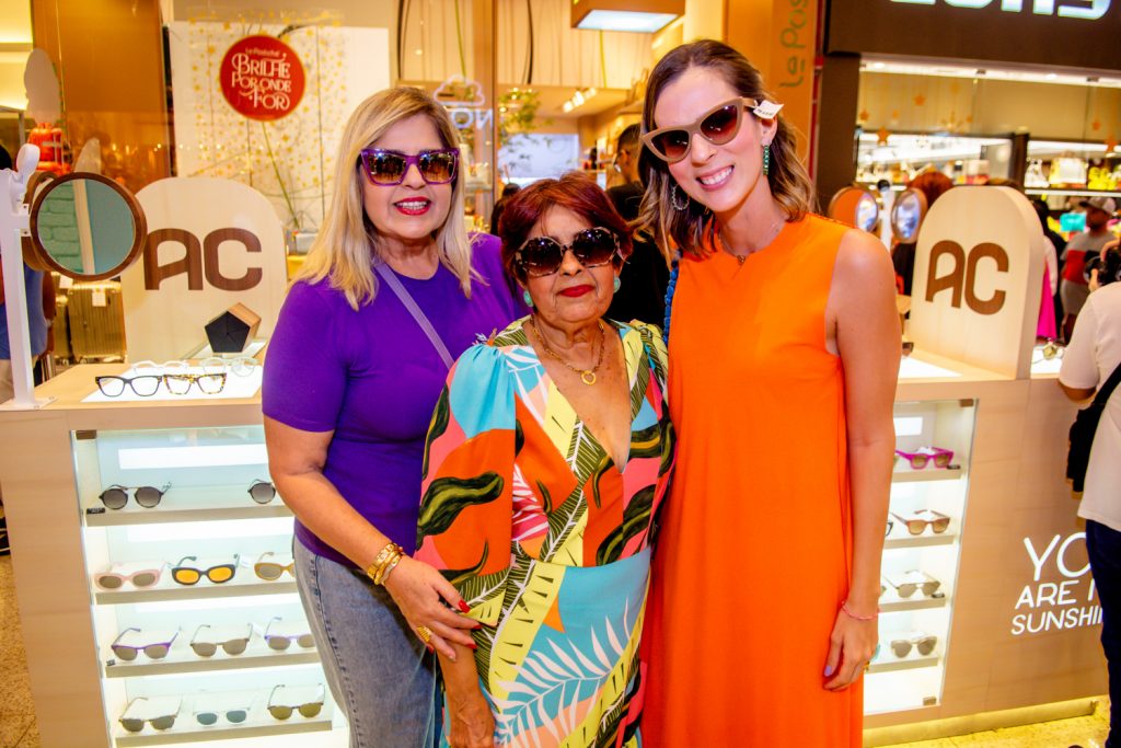 Yveline Leitão, Silvia E Bruna Leitão