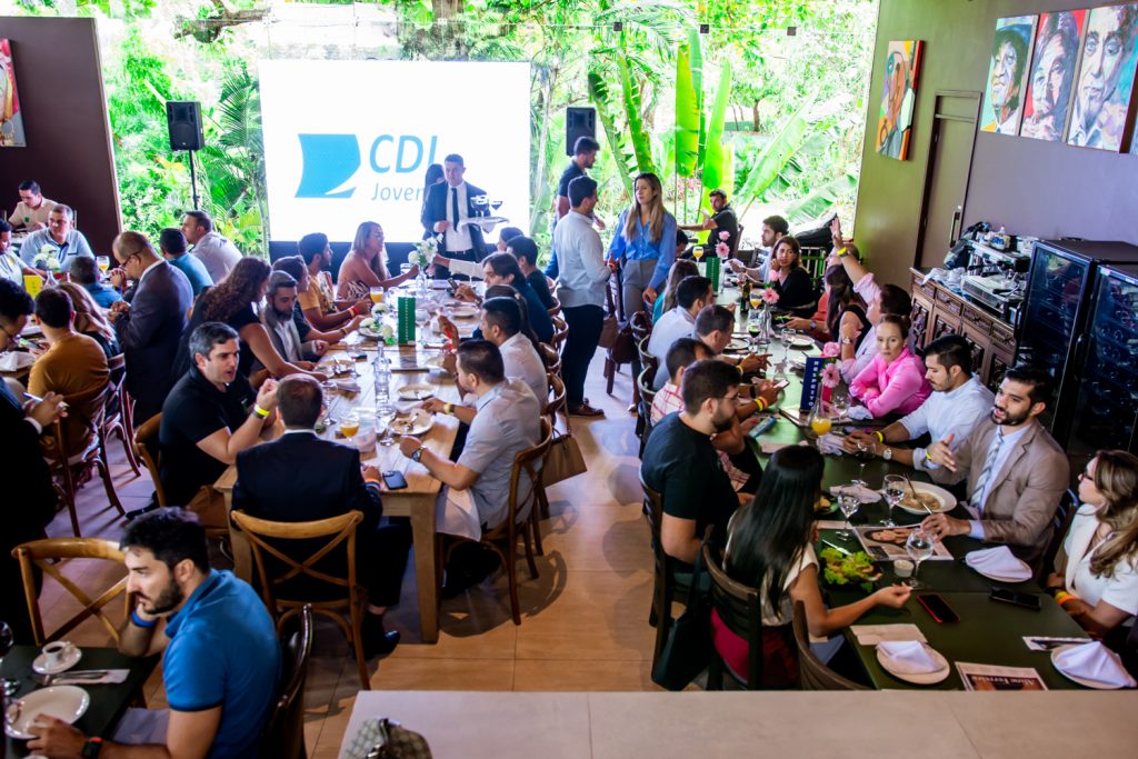 
				Almoço Empresarial da CDL Jovem com Carlos Fortes 
				