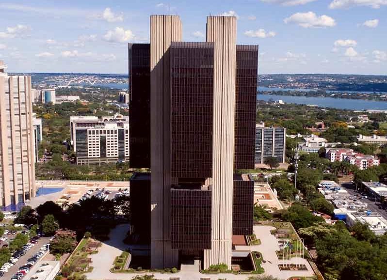 Banco Central adia por um mês exigência de login único para acesso ao Registrato Banco Central adia por um mês exigência de login único para acesso ao Registrato