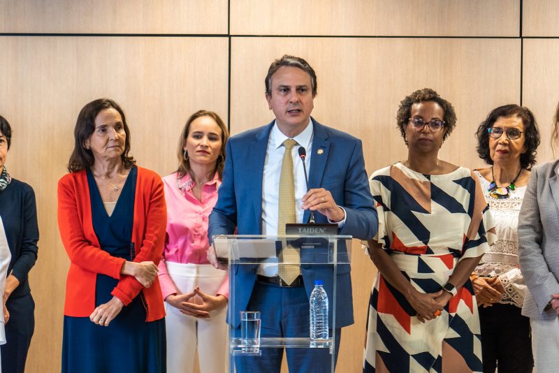 Nova formação - Camilo Santana anuncia novos integrantes da equipe do Ministério da Educação