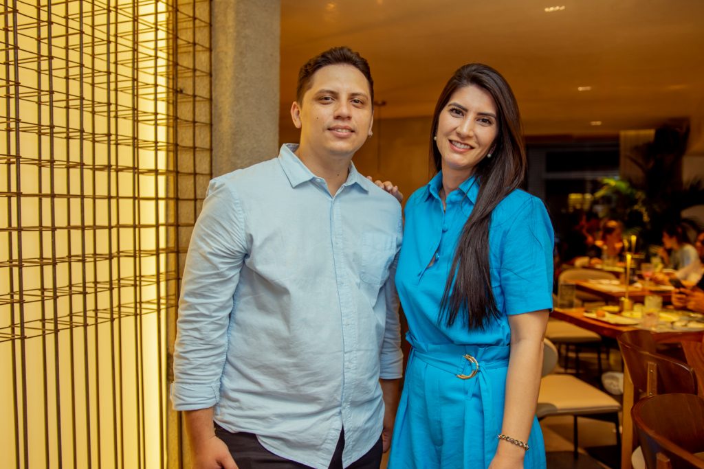 Carlos Matheus E Bárbara Roriz