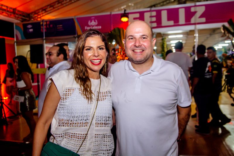 Réveillon de Fortaleza - Atrações de peso e super estrutura arrastam 1 milhão de pessoas para a Praia de Iracema