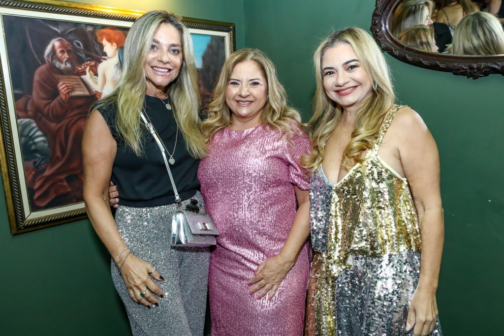 Celia Magalhaes, Beth Pinto E Cris Camelo