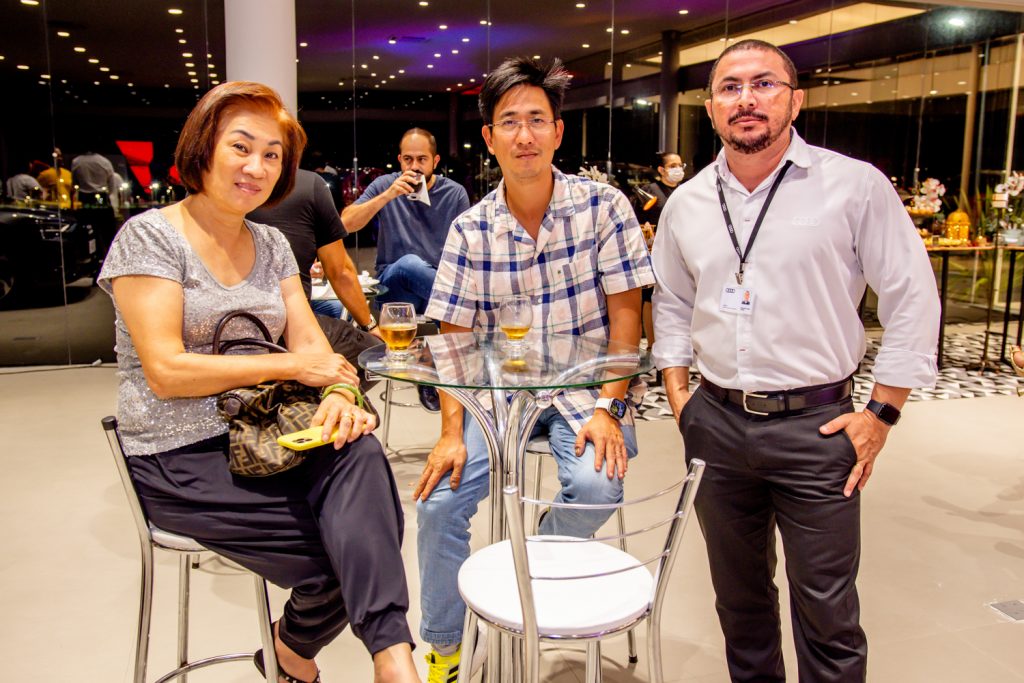 Cintia E Jaime Chee, Alexandre Lopes