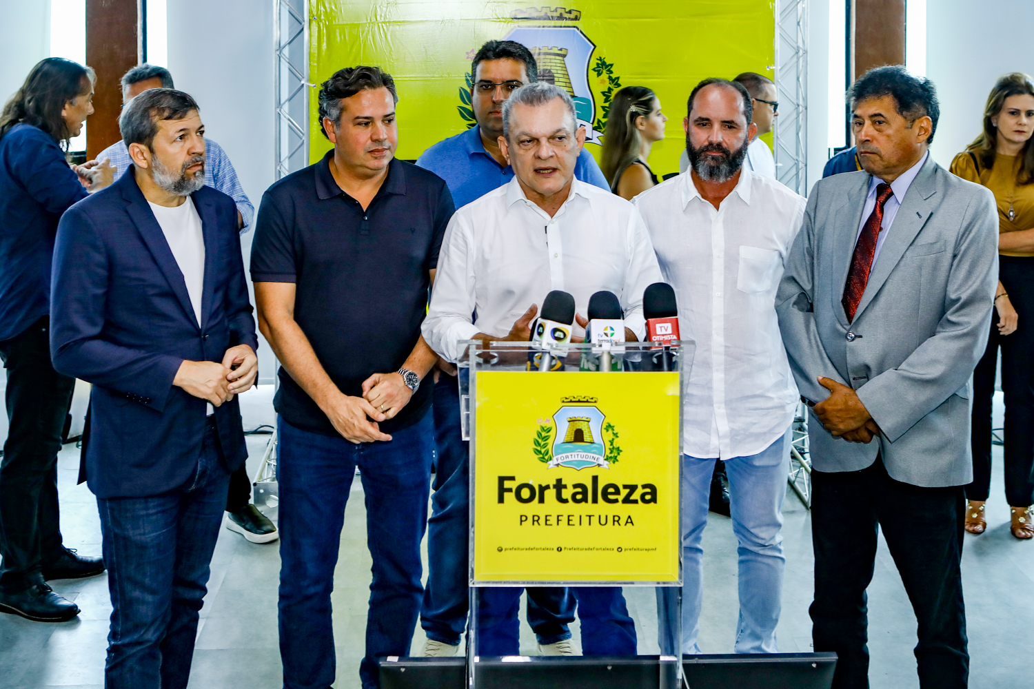 Prefeitura de Fortaleza apresenta projeto de requalificação da Praia de Iracema