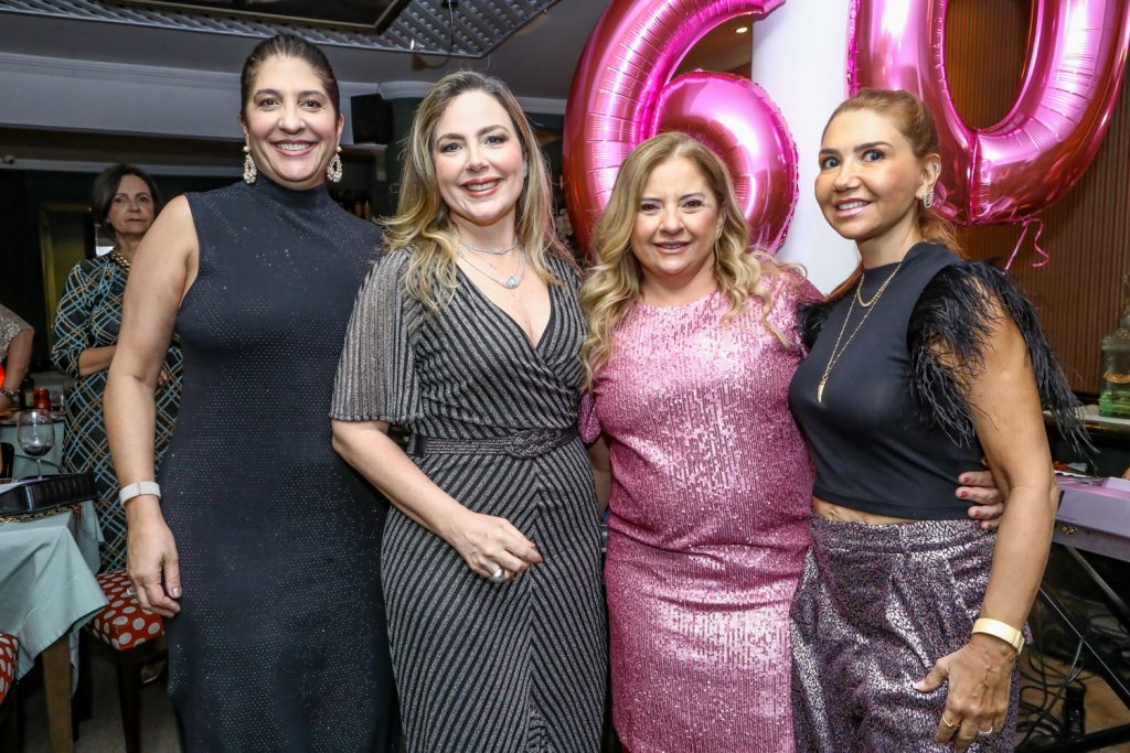 Elisa Oliveira, Suyane Dias Branco, Beth Pinto E Weine Moreira (2)