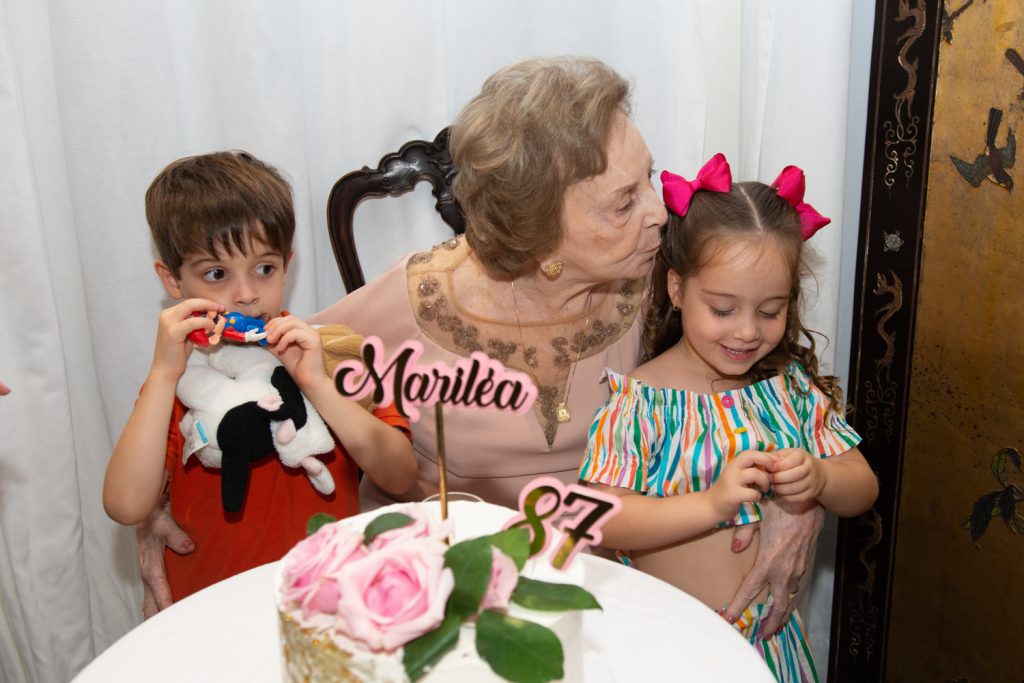 Emilio Ary, Mariléa Browne E Sara Ary (2)