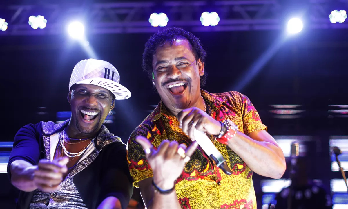 Com Durval, Dennis e É o Tchan, Bloquinho de Verão agita mais um final de semana em Fortaleza Com Durval, Dennis e É o Tchan, Bloquinho de Verão agita mais um final de semana em Fortaleza
