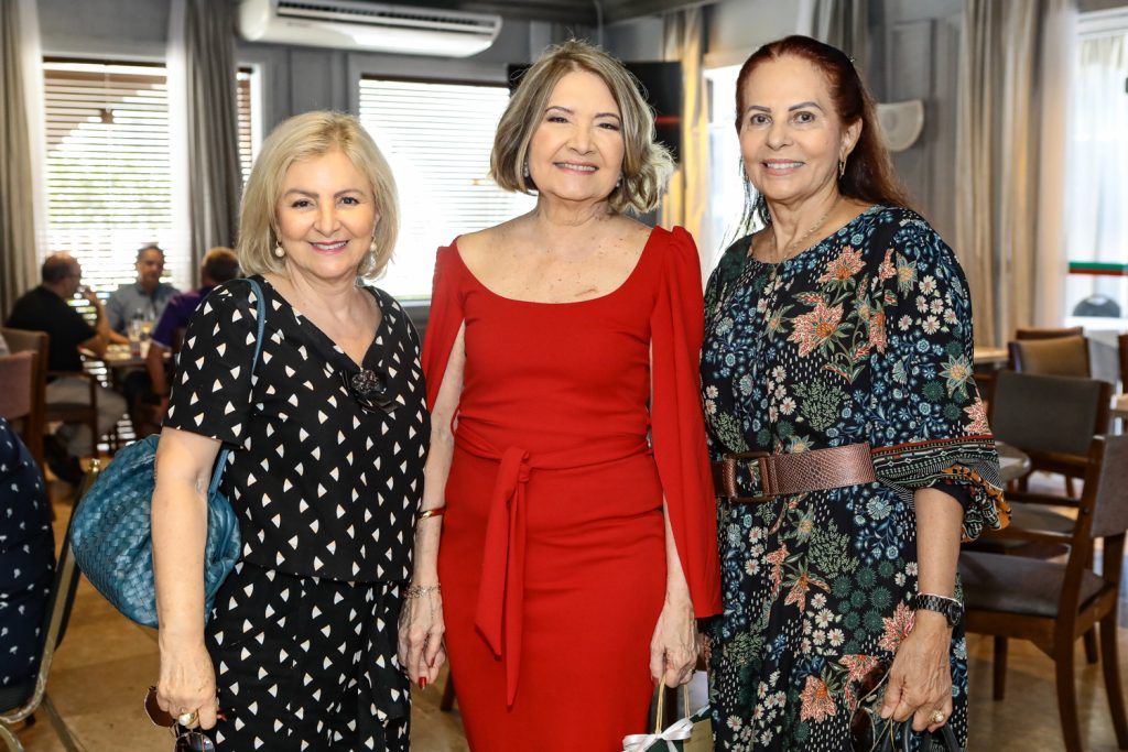 Gorete Sucupira, Naura Cox E Marieta Brasileiro (2)