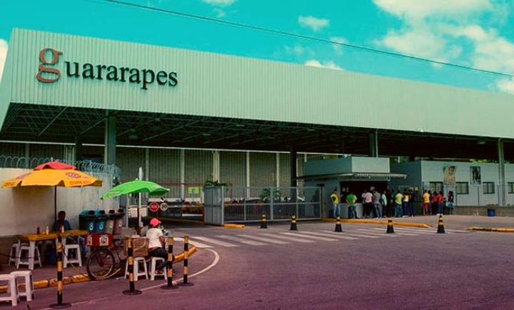 Entidades do setor produtivo lamentam o fechamento da fábrica da Guararapes