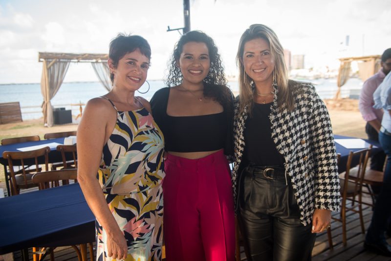 Sunset Meeting - YoungShip Brazil promove uma animada confraternização no Iate clube