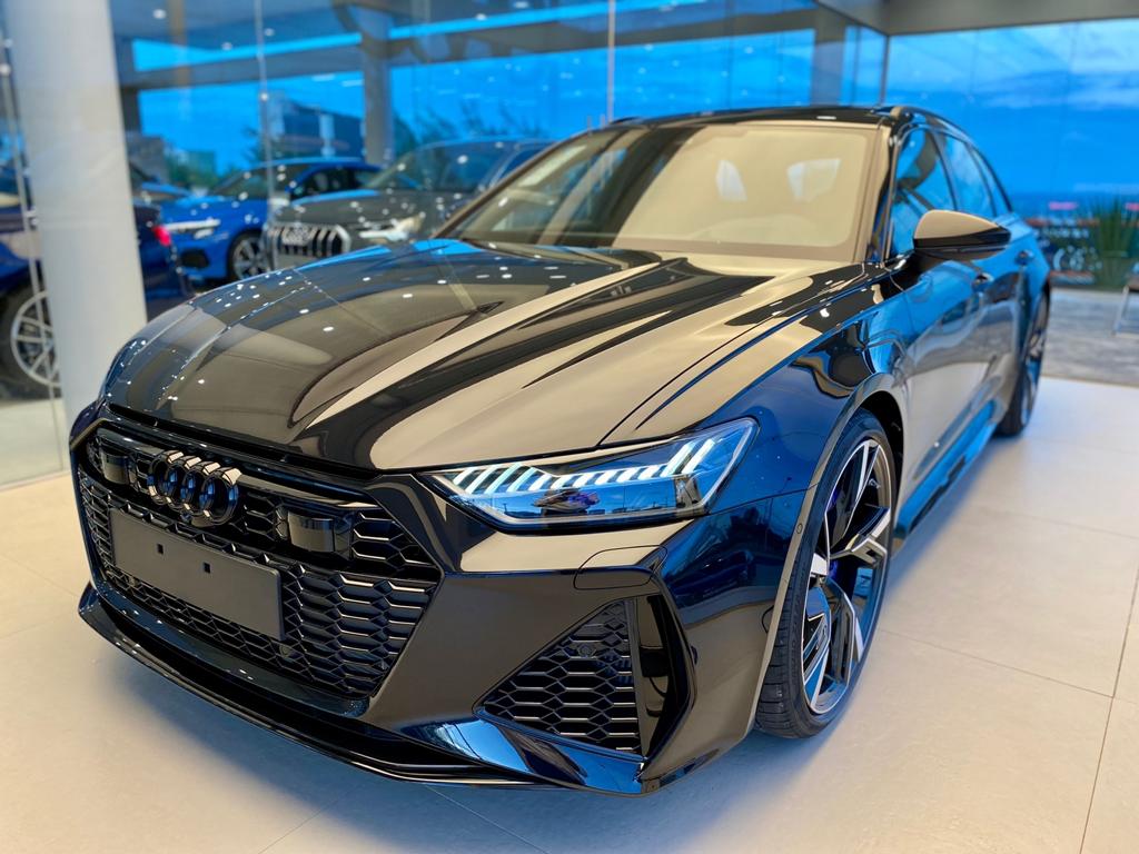 Audi Center Fortaleza fördert ein Soft Open, um seine Sportwagen zu präsentieren – Portal IN – Pompeu Vasconcelos