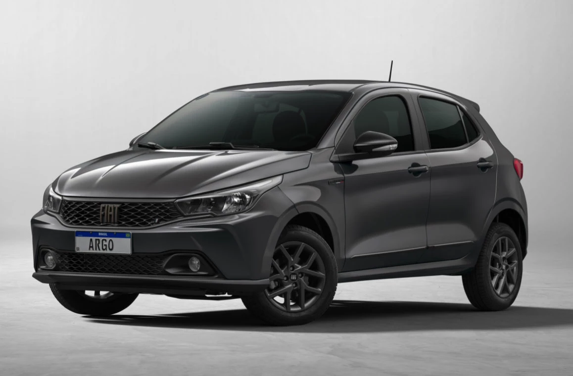 Fiat Argo agora conta com câmbio CVT na linha 2023