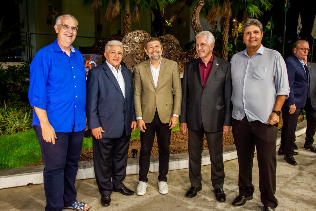 José Do Egito, Deusmar Queirós, Élcio Batista, Carlos Prado E Marcos Oliveira
