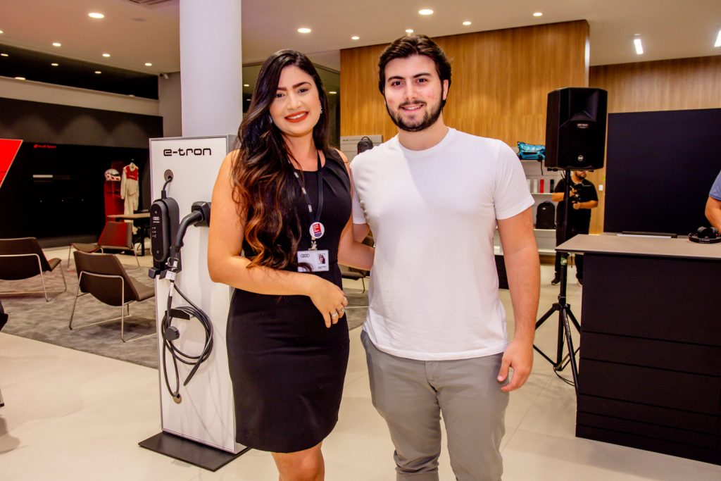 Larissa Santana E Dudu Brigido