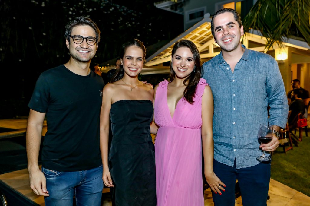 
				Pedro Matos, Isabel Miranda, Ticiana e Alfredo Lima 
				