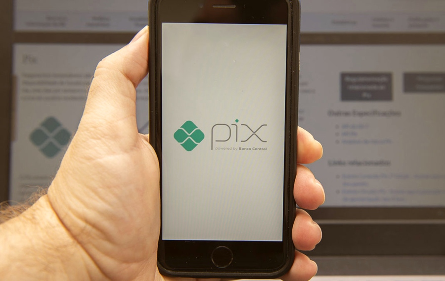 Projeto de Pix internacional em teste para agilizar negócios internacionais