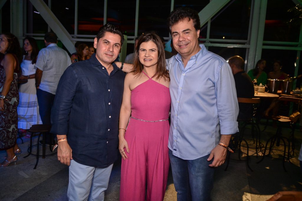 Pompeu Vasconcelos, Ticiana E Duda Brigido