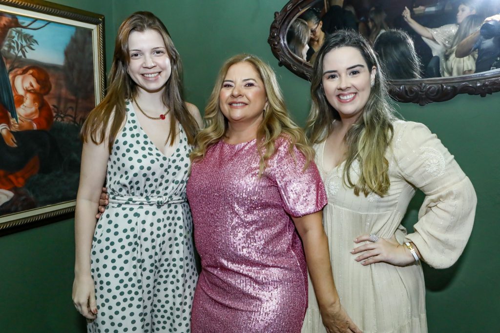 Rebeca Alves, Beth E Roberta Pinto (2)