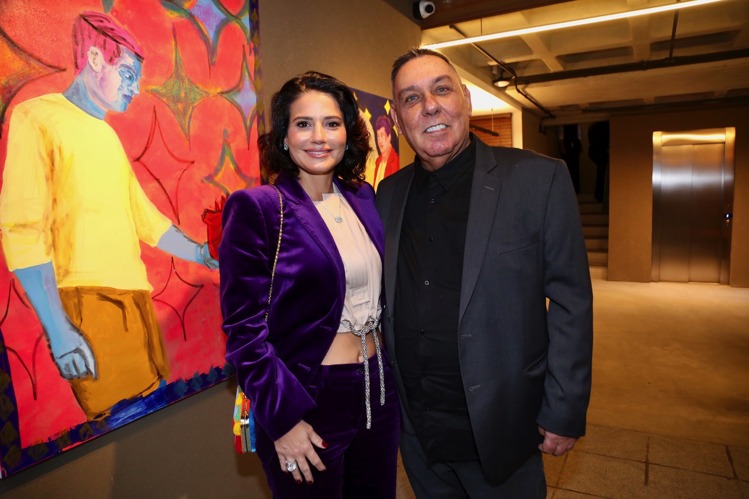 Casa Gabriel recebe visita guiada e lançamento do catálogo da exposição ‘Tempo e Transparência’