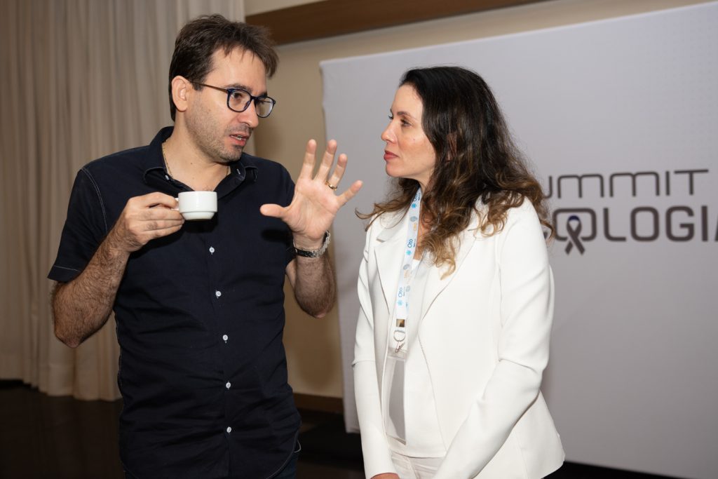 Ricardo Aquino E Karennine Vieira