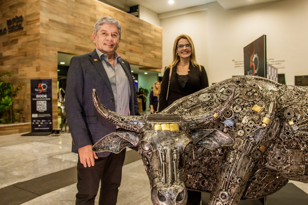 Sampaio Filho E Mara França