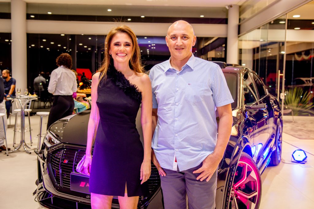 Sandrinha Sampaio E Josenildo Fontes