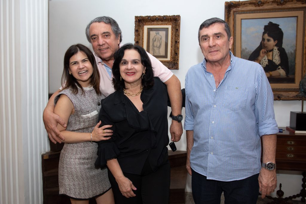 Ticiana Brígido, Guto Benevides, Solange Benevides E Fernando Benevides