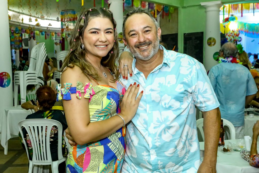 Amanda Castro E Vavaldo Maia