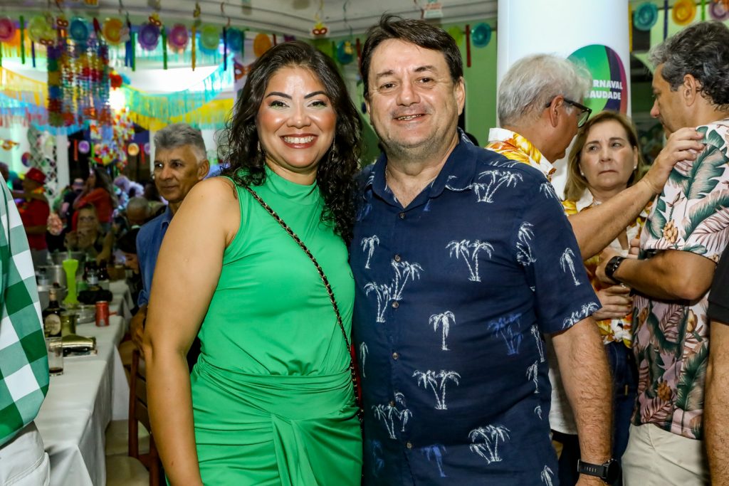 Analu Bezerra E Benigno Junior