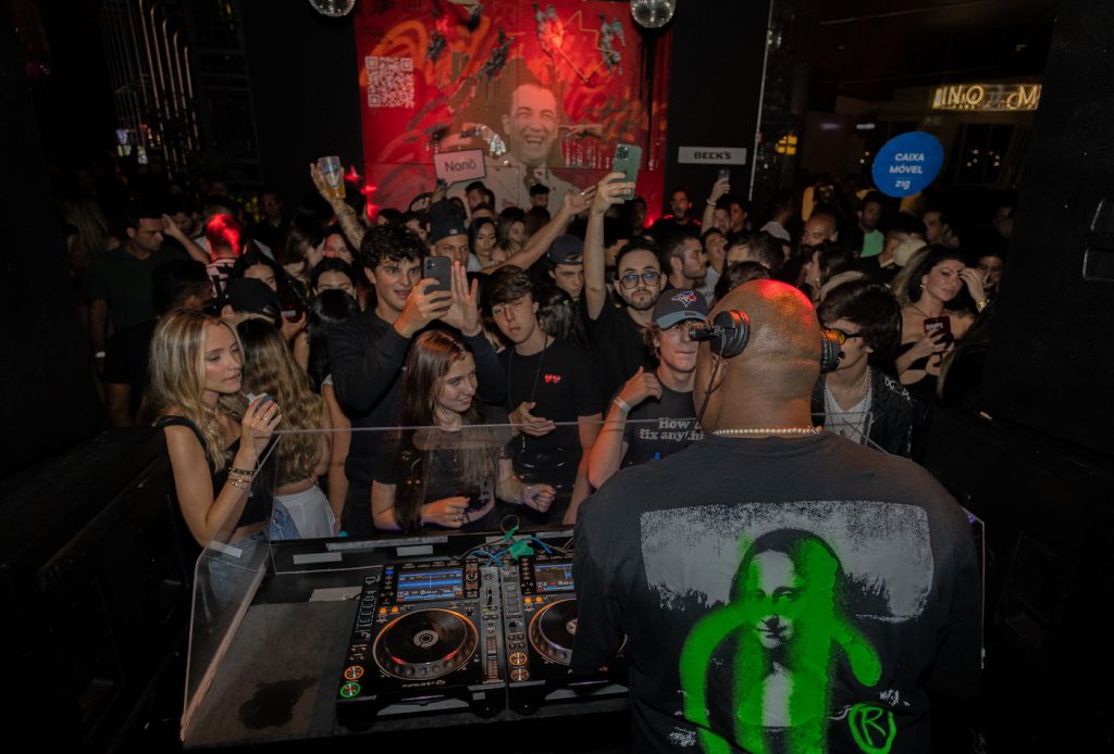 Balada Eletrônica No Mezanino Bsb9