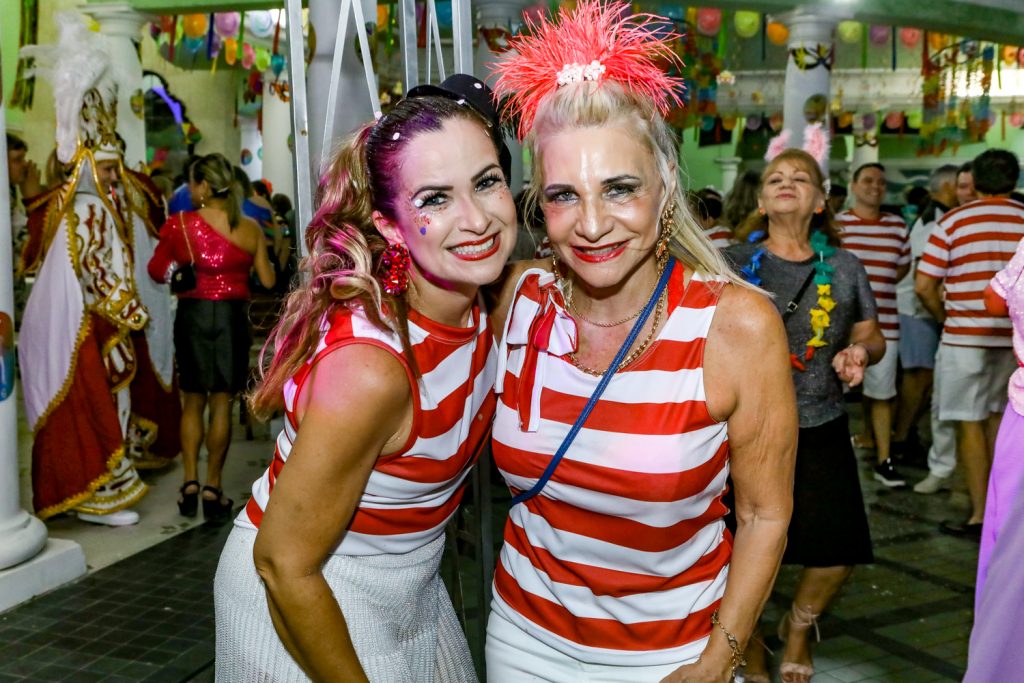 Briane De Castro E Rosangela Dias