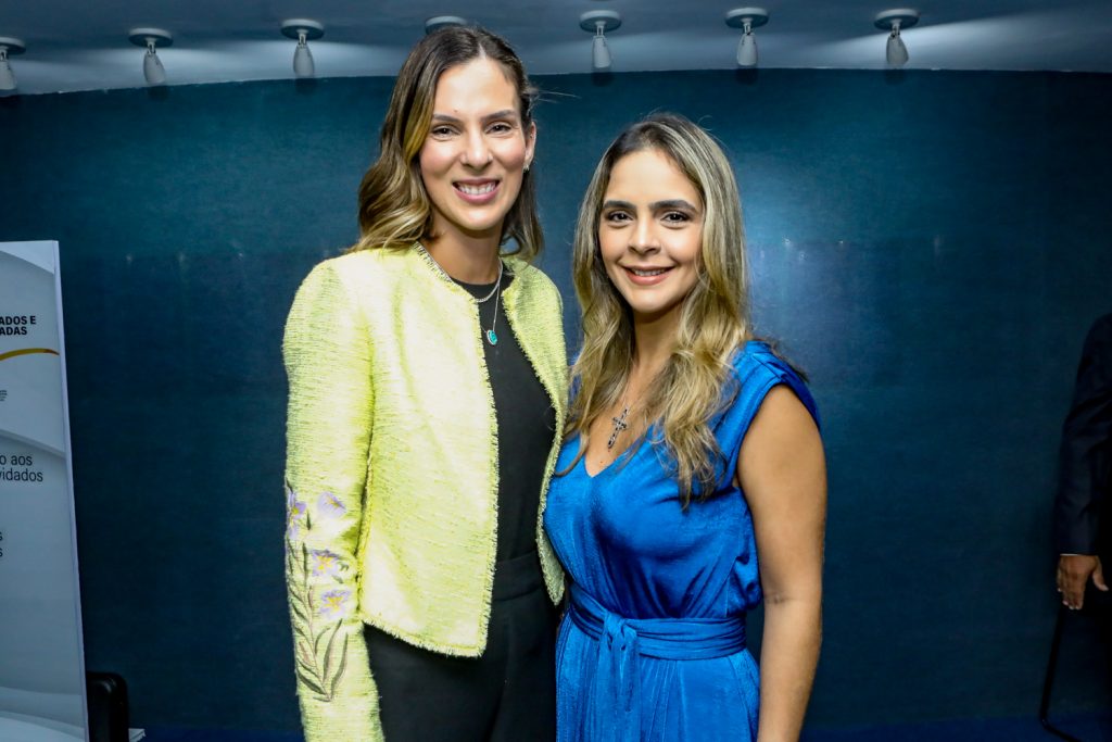 Bruna E Juliana Leitao