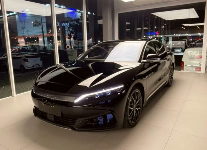 Beto Studart é só elogios ao carro 100% elétrico BYD Han, comprado na Carmais Beto Studart é só elogios ao carro 100% elétrico BYD Han, comprado na Carmais